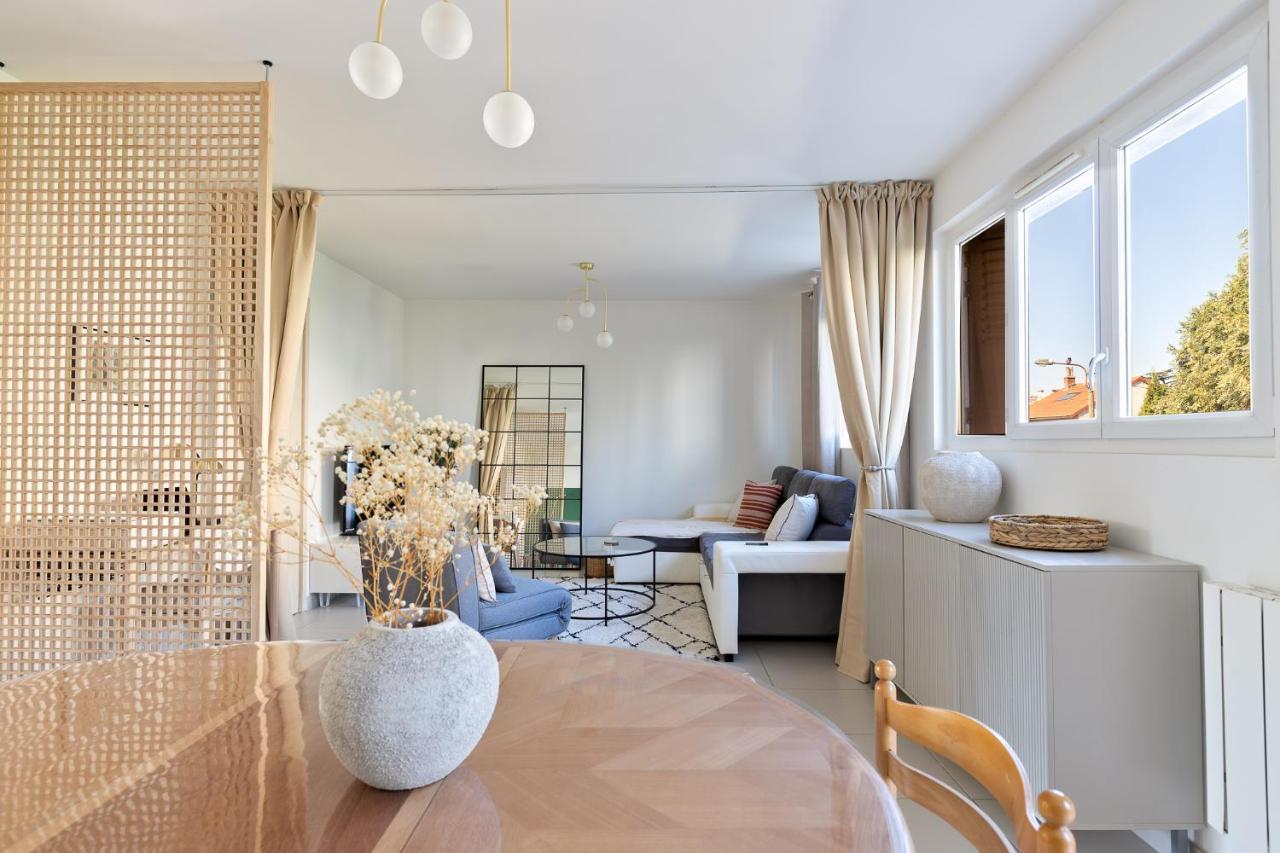Appartement Spacieux 1 Chambre Parking Gratuit Валанс Екстер'єр фото